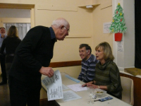 11.01.2011 - Rod Lord - OGAFCA social evening with Horse Racing (Nov 26 2010)